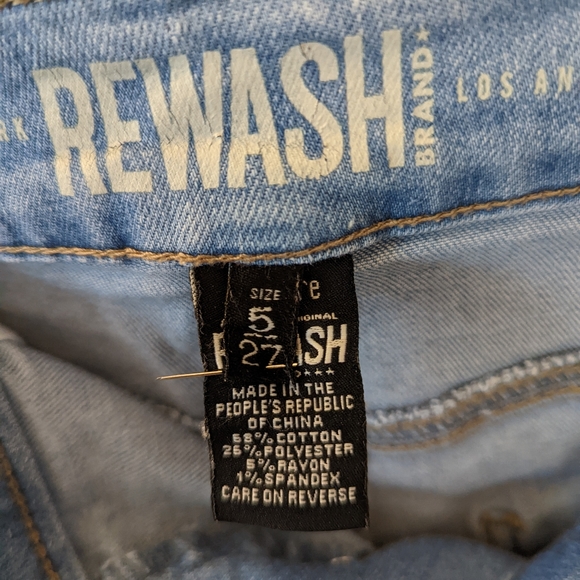 Rewash Brand. Shorts. A60 - Picture 3 of 3